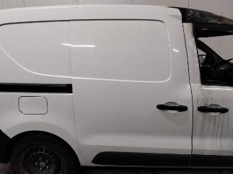 Uttjänta bilar auto Renault Express Express, Van, 2021 1.5 dCi 75 2021/6