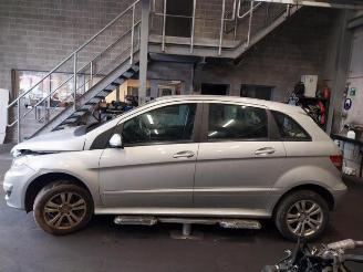 Mercedes B-klasse B (W245,242), Hatchback, 2005 / 2011 2.0 B-180 CDI 16V picture 3