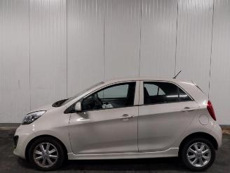 Kia Picanto  picture 3