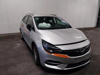 Coche siniestrado Opel Astra Astra K Sports Tourer, Combi, 2015 / 2022 1.5 CDTi 122 12V 2021/10