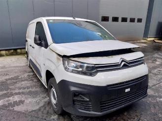 Salvage car Citroën Berlingo Berlingo, Van, 2018 1.5 BlueHDi 100 2024/1