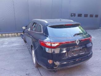 Coche siniestrado Renault Mégane  2017/7