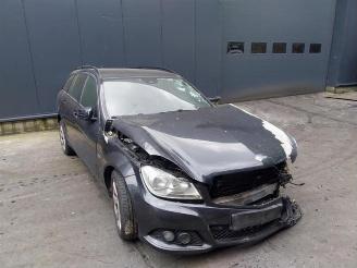 Vrakbiler auto Mercedes C-klasse C Estate (S204), Combi, 2007 / 2014 2.2 C-200 CDI 16V BlueEFFICIENCY 2012/2