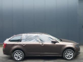 Skoda Octavia Octavia Combi (5EAC), Combi 5-drs, 2012 / 2020 1.6 TDI 16V picture 6