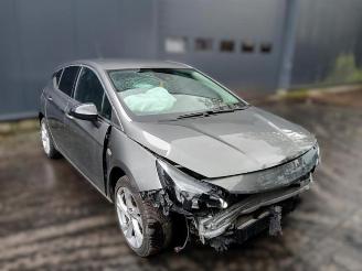 Vrakbiler auto Opel Astra Astra K, Hatchback 5-drs, 2015 / 2022 1.5 CDTi 122 12V 2021/10
