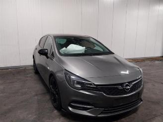 Vrakbiler auto Opel Astra Astra K, Hatchback 5-drs, 2015 / 2022 1.5 CDTi 105 12V 2021/6