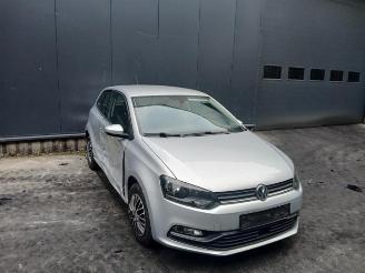 Vrakbiler auto Volkswagen Polo Polo V (6R), Hatchback, 2009 / 2017 1.4 TDI 2015/11