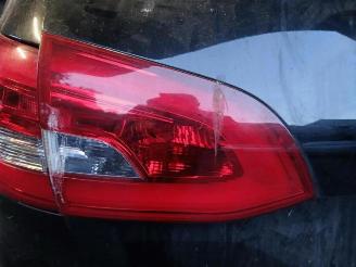 Peugeot 308 308 SW (L4/L9/LC/LJ/LR), Combi 5-drs, 2014 / 2021 1.2 12V e-THP PureTech 110 picture 9