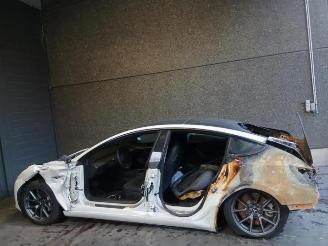 Tesla Model 3 Model 3, Sedan, 2017 Long Range AWD 75 kWh picture 3