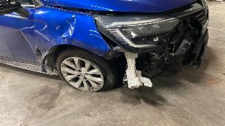 Renault Clio  picture 7