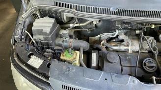 Volkswagen Transporter Transporter T5, Van, 2003 / 2015 1.9 TDi picture 16