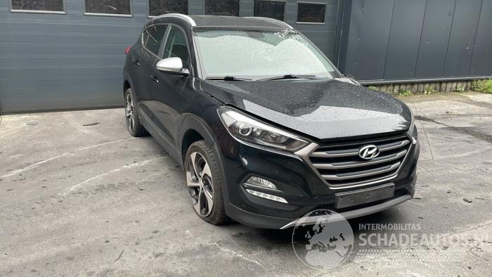 Hyundai Tucson Tucson (TL), SUV, 2015 1.6 T-GDi 16V 2WD