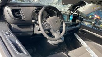 Peugeot Expert Expert (V1/VA/VB/VE/VF/VT/VY), Van, 2016 2.0 Blue HDi 180 16V picture 8