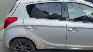 Hyundai I-20 i20, Hatchback, 2008 / 2015 1.2i 16V picture 4