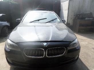 krockskadad bil auto BMW 5-serie F11 2011/1