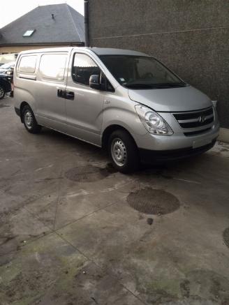Sloopauto Hyundai  H1 2010/1