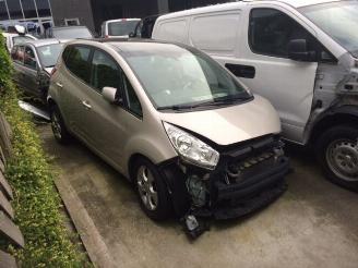 Vrakbiler auto Kia Venga 1.6cc diesel 2012/1