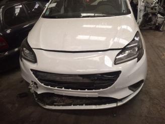 Coche siniestrado Opel Corsa 1300cc diesel 2016/1