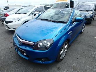 Uttjänta bilar auto Opel Tigra 1800cc benzine 2005/1
