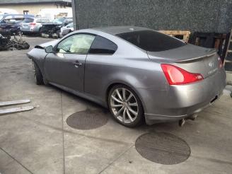 Infiniti G37  picture 3