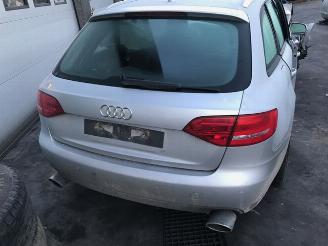 rozbiórka samochody osobowe Audi A4 Quattro diesel - 3000cc - 176pk - 2010/3