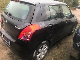 disassembly passenger cars Suzuki Swift 1300cc - benzine - automaat 2008/1