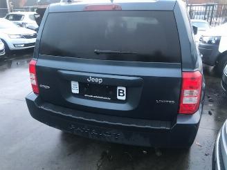 Uttjänta bilar auto Jeep Patriot DIESEL- 2000CC - 6VIT 2011/1