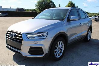 krockskadad bil auto Audi Q3 8UG 2015/3