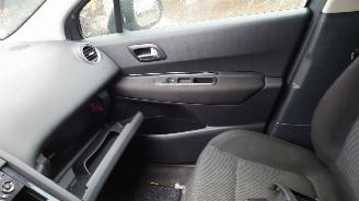 Peugeot 5008 2010 1.6 VTi 5FW Grijs KTPD onderdelen picture 16