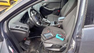 Ford Focus 3 2013 1.0 Ecoboost M1DA Grijs Midnicht Sky onderdelen picture 14