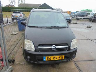 Uttjänta bilar auto Opel Agila Agila (A), MPV, 2000 / 2007 1.2 16V Twin Port 2005/9