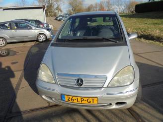 Coche siniestrado Mercedes A-klasse A (W168), Hatchback, 1997 / 2004 1.4 A-140 2003/3