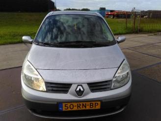 demontáž osobní automobily Renault Grand-scenic Grand Scenic II (JM), MPV, 2004 / 2009 2.0 16V 2005/6