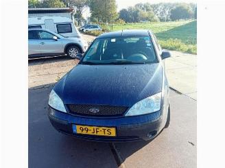 Uttjänta bilar auto Ford Mondeo Mondeo III, Sedan, 2000 / 2007 1.8 16V 2002/3