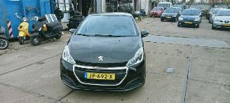 Unfallwagen Peugeot 208  2016/5