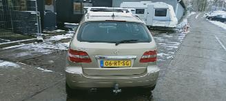 Mercedes B-klasse  picture 3