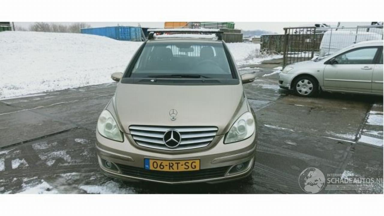 Mercedes B-klasse B (W245), Hatchback, 2005 / 2011 2.0 B-200 16V