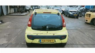 Peugeot 107 107, Hatchback, 2005 / 2014 1.0 12V picture 3