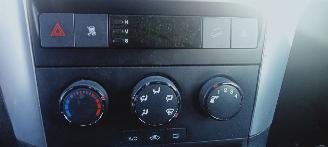 Chevrolet Captiva  picture 5