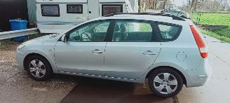 Hyundai I-30  picture 4
