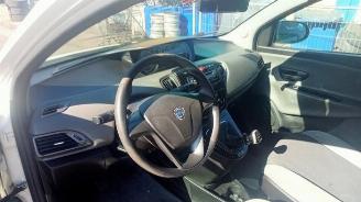 Lancia Ypsilon Ypsilon (312), Hatchback, 2011 0.9 TwinAir 85 picture 7