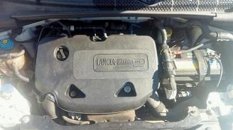 Lancia Ypsilon Ypsilon (312), Hatchback, 2011 0.9 TwinAir 85 picture 8