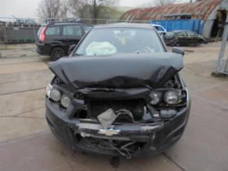 Vrakbiler auto Chevrolet Aveo Aveo (300), Hatchback, 2006 / 2015 1.2 16V 2012/2