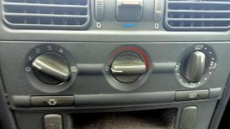 Volvo S-40 S40 (VS), Sedan, 1995 / 2004 2.0 16V picture 5