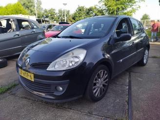 Renault Clio Clio III (BR/CR), Hatchback, 2005 / 2014 1.2 16V TCe 100 picture 2