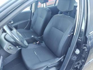 Renault Clio Clio III (BR/CR), Hatchback, 2005 / 2014 1.2 16V TCe 100 picture 9