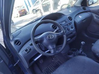 Toyota Yaris Yaris (P1), Hatchback, 1999 / 2005 1.0 16V VVT-i picture 10