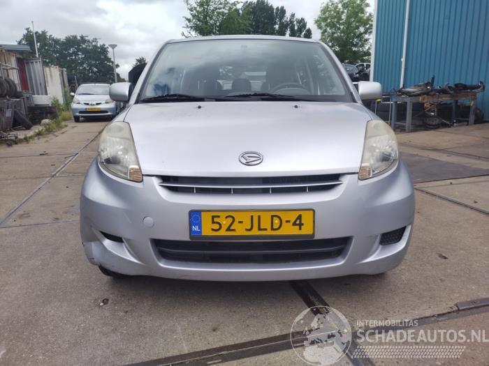 Daihatsu Sirion Sirion 2 (M3), Hatchback, 2005 1.0 12V DVVT