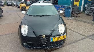 Coche accidentado Alfa Romeo   2014/1