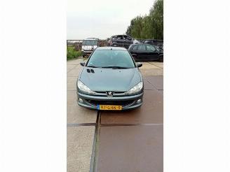 Uttjänta bilar auto Peugeot 206 206 (2A/C/H/J/S), Hatchback, 1998 / 2012 1.4 XR,XS,XT,Gentry 2008/7